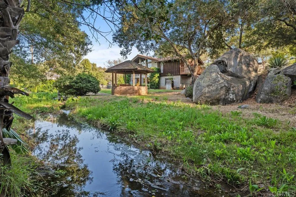 https://cdn.realtyfeed.com/cdn/127/306722200/b4d091dd9690778862e223519b823fc7.webp