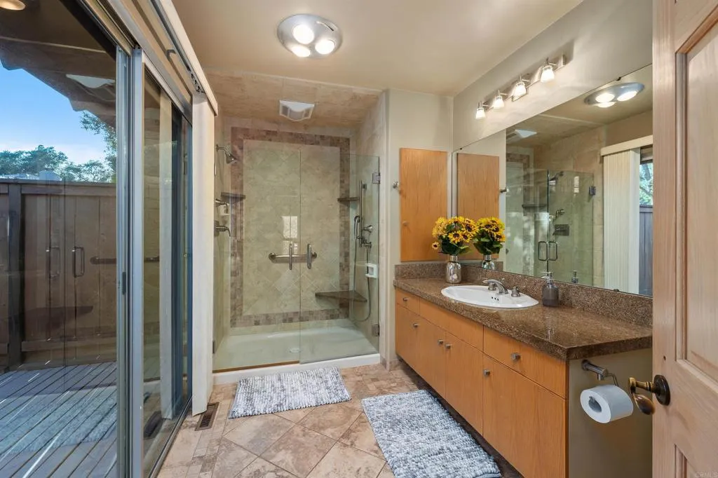 https://cdn.realtyfeed.com/cdn/127/306722200/f845e03c68e44af9d960cf69ba060b98.webp
