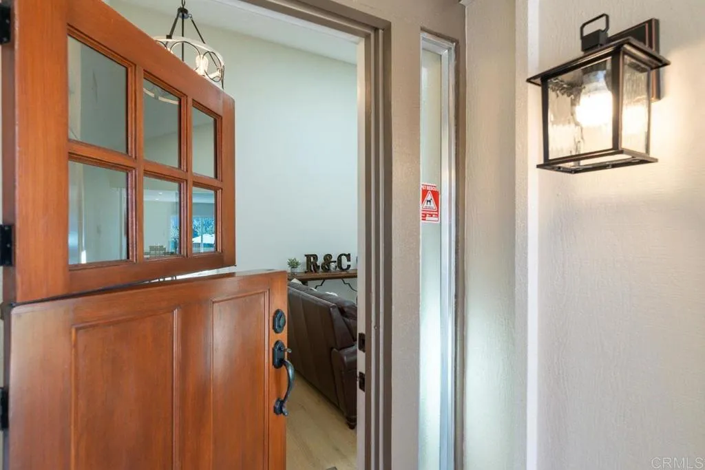 https://cdn.realtyfeed.com/cdn/127/306722245/450d1eaa4f2d6db86d2db0285380c38b.webp