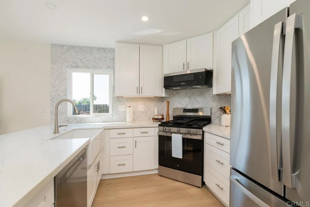 https://cdn.realtyfeed.com/cdn/127/306722245/563e7fbb54efb7b4aa2aa14fde6f5715.webp