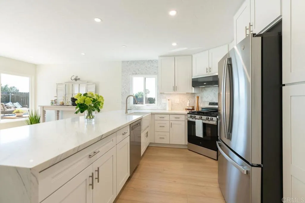https://cdn.realtyfeed.com/cdn/127/306722245/cfaeaf1e5f62668944758116009b8d0d.webp
