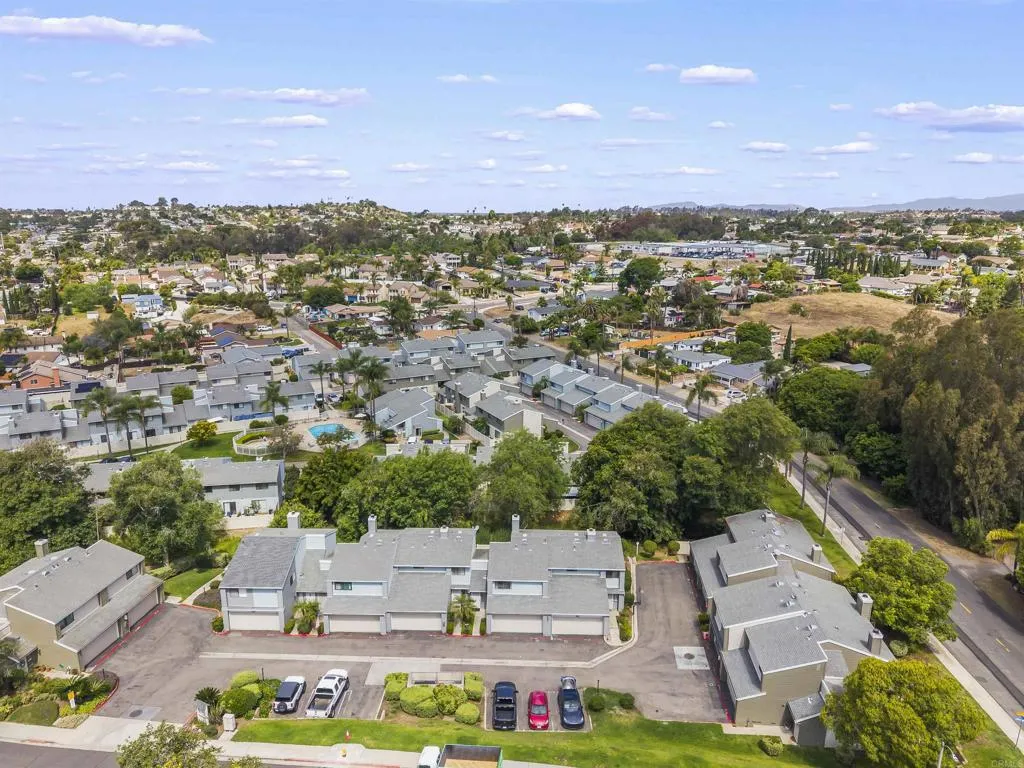 https://cdn.realtyfeed.com/cdn/127/306722254/063dd105a465a9e120789031908ad260.webp