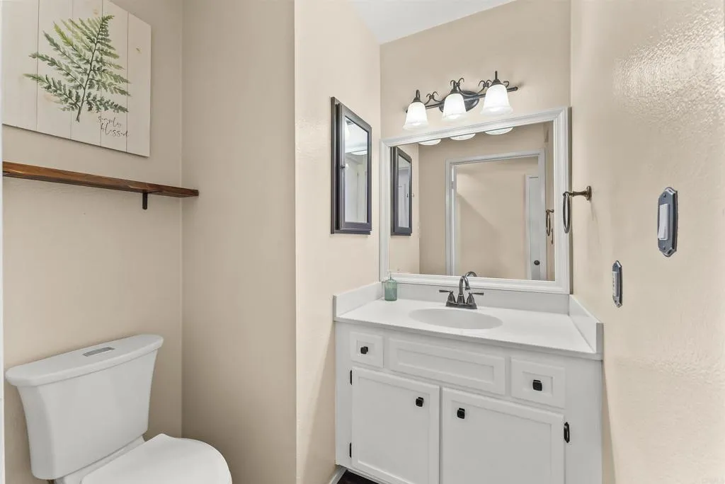 https://cdn.realtyfeed.com/cdn/127/306722254/a04671cbef8c16a6e95826b97b2d7a51.webp