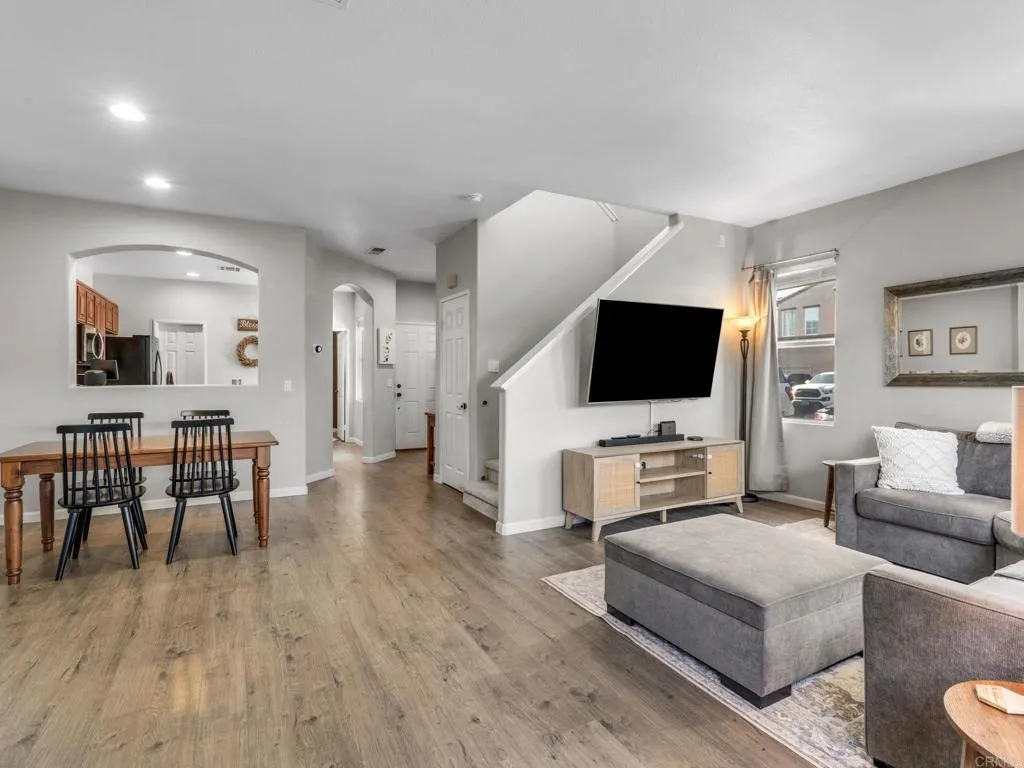 https://cdn.realtyfeed.com/cdn/127/306722264/d5585266e01b86c5b1770d24718701dc.webp