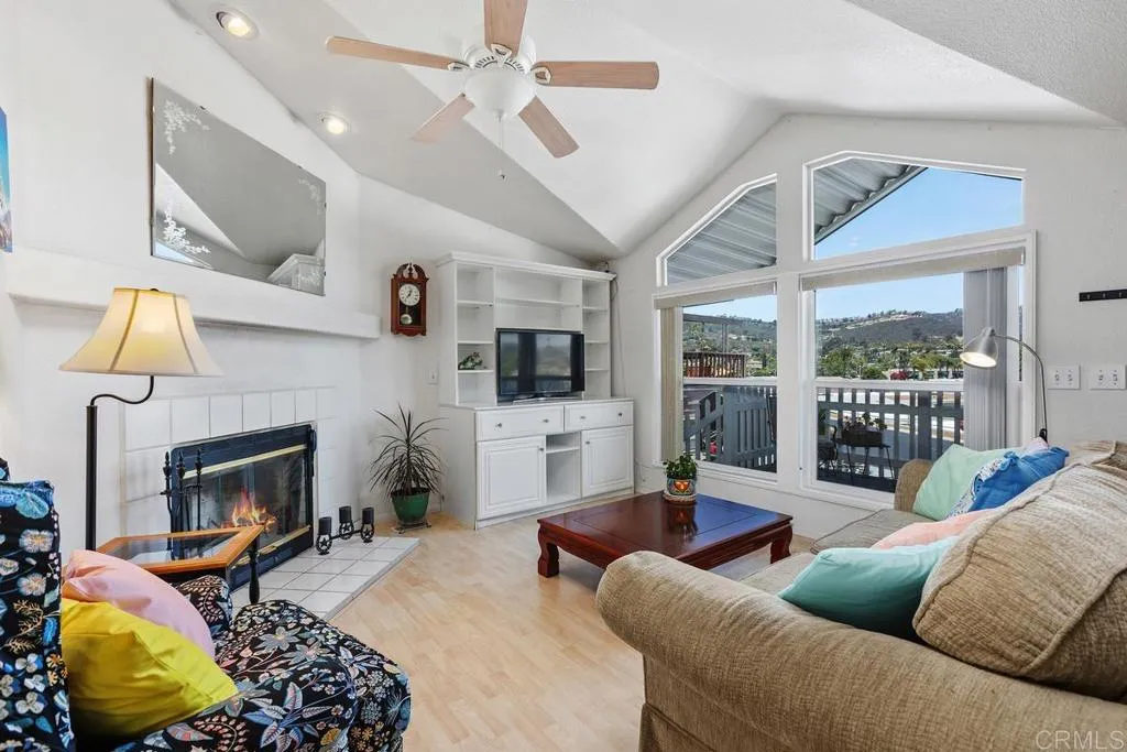https://cdn.realtyfeed.com/cdn/127/306722278/79f81457784adb65e014306d33c102e0.webp