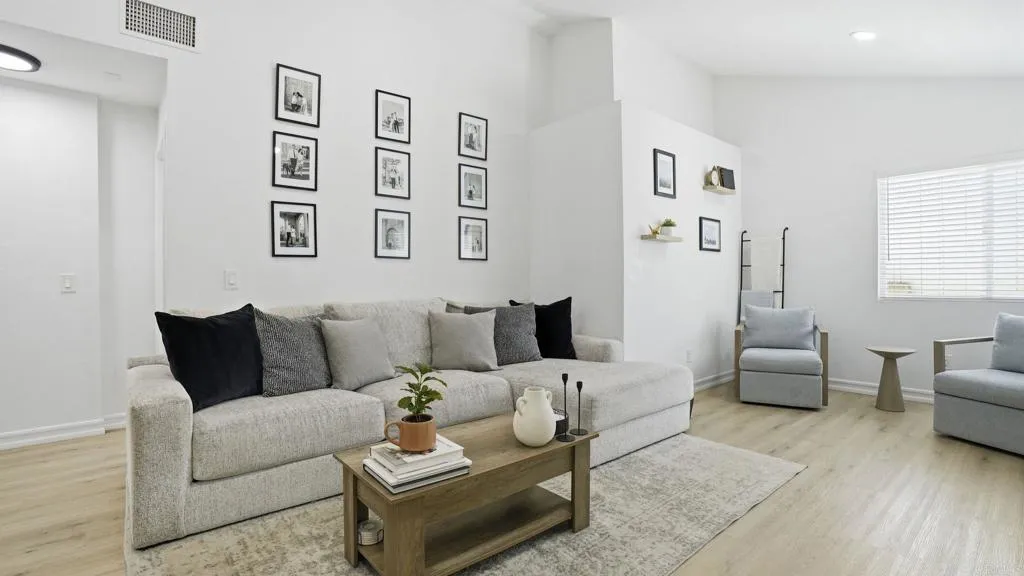 https://cdn.realtyfeed.com/cdn/127/306722331/171255f96bdb3bd34615982e51689ed4.webp