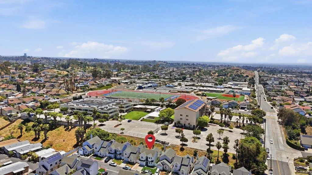 https://cdn.realtyfeed.com/cdn/127/306722331/3a942fe8b11ad9e3ed1d4d9a9f8575ad.webp