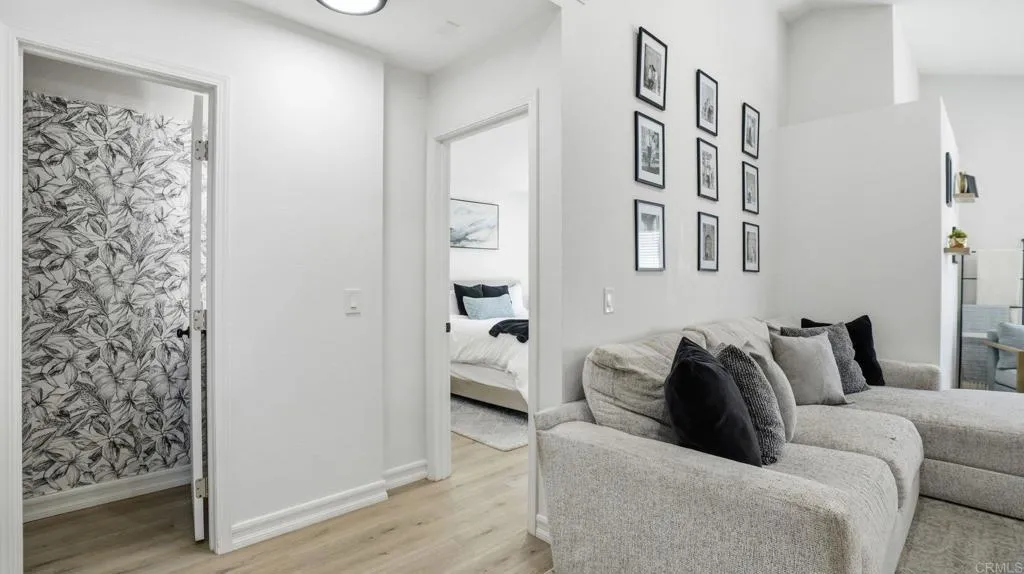 https://cdn.realtyfeed.com/cdn/127/306722331/41b21b1fad3e7d2328a5ffd125ab75dc.webp