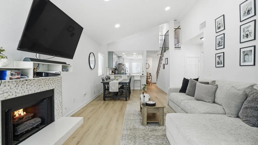 https://cdn.realtyfeed.com/cdn/127/306722331/80f603e2632720aac95d778fa1756b73.webp