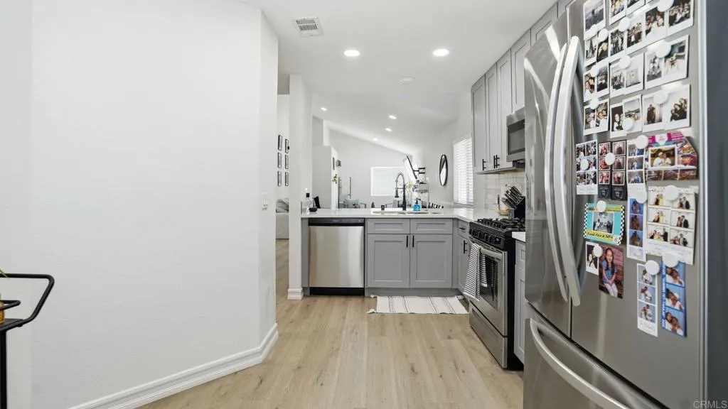 https://cdn.realtyfeed.com/cdn/127/306722331/8d82e1c4a38ebff2585099e5c6f5d706.webp