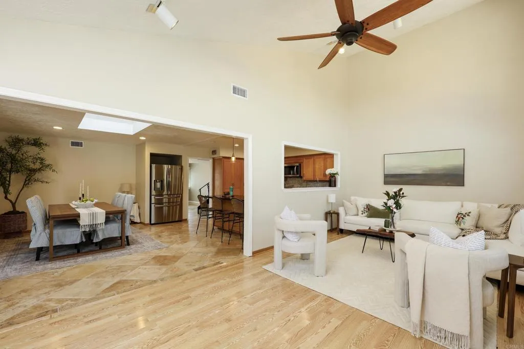 https://cdn.realtyfeed.com/cdn/127/306722352/59b95bdd2c1462fdc4c728cee0930c4d.webp