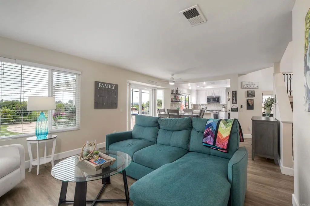 https://cdn.realtyfeed.com/cdn/127/306722382/05344101008546de6033a24b3349f6d8.webp
