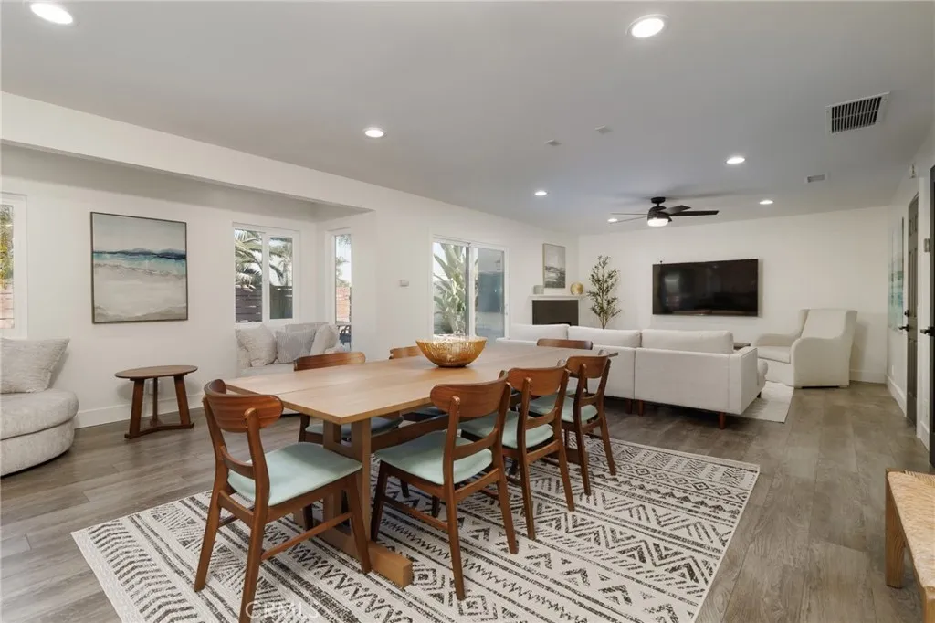 https://cdn.realtyfeed.com/cdn/127/306722429/a7a66788592d5a8863a645d79dbf15b5.webp