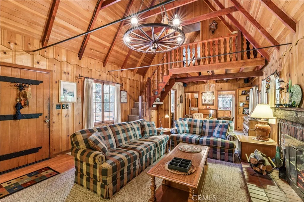 Lake Arrowhead, CA 92352