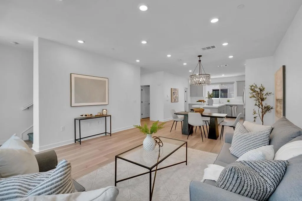 https://cdn.realtyfeed.com/cdn/127/306722486/c7988db0347f288707ac6c14839cef70.webp