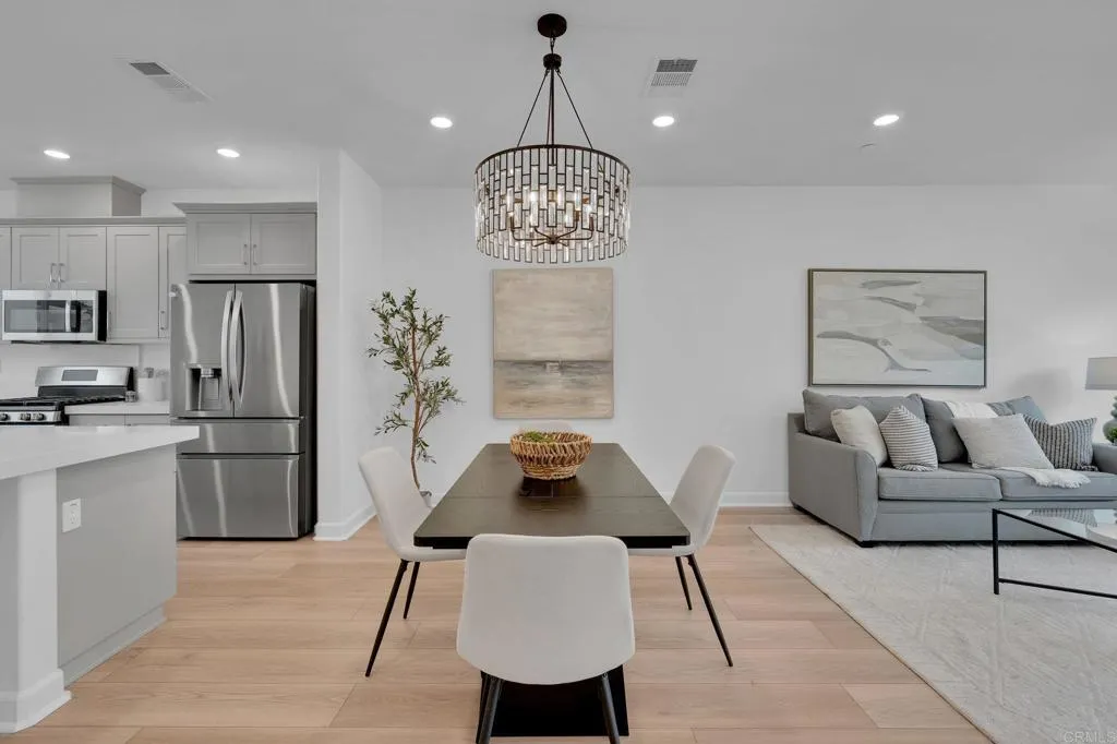 https://cdn.realtyfeed.com/cdn/127/306722486/d7f76f640e1f544004f358f87ea72953.webp