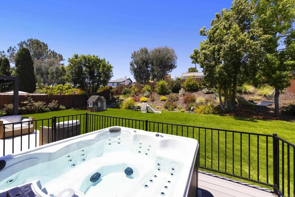 https://cdn.realtyfeed.com/cdn/127/306722496/3fbedc173270283991e0affd8d04bb49.webp