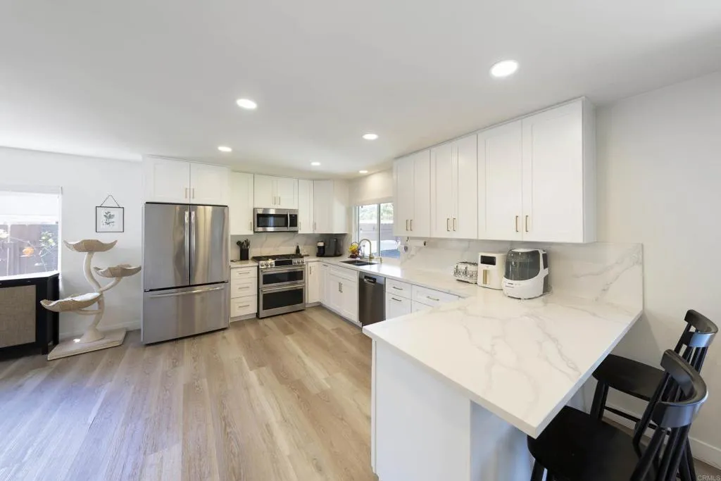 https://cdn.realtyfeed.com/cdn/127/306722496/79958d5d3b97a1508cc9cc9936c42e54.webp