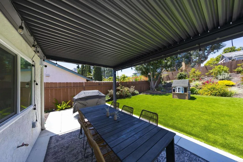 https://cdn.realtyfeed.com/cdn/127/306722496/8d136691ee66e1a7ecec7bcd09ede3d2.webp