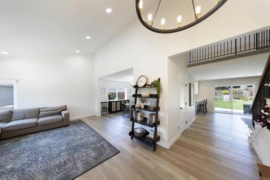 https://cdn.realtyfeed.com/cdn/127/306722496/c8614cb7742221f55957eddb5310c157.webp