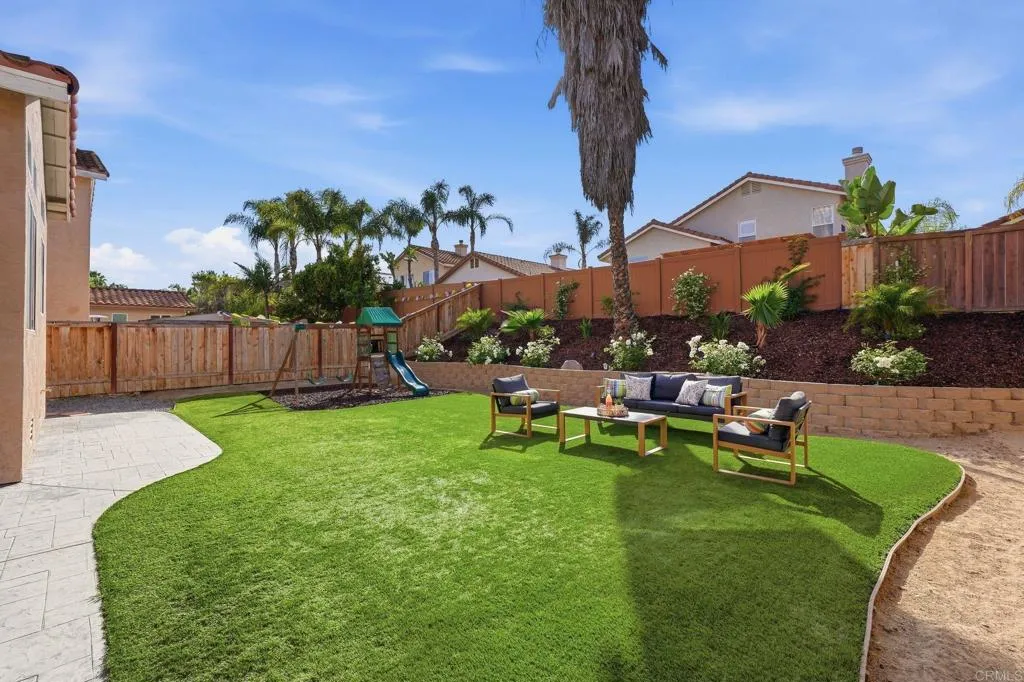 https://cdn.realtyfeed.com/cdn/127/306722548/cf4abaa04508e9ce123dd067cdba440f.webp