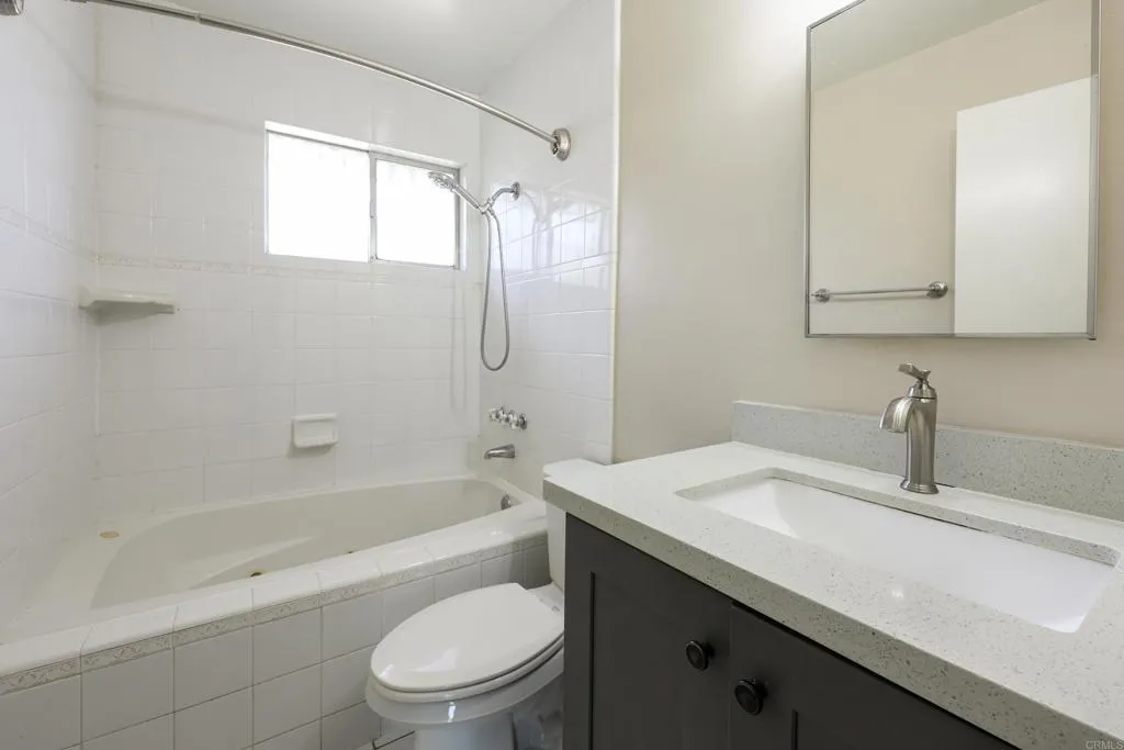 https://cdn.realtyfeed.com/cdn/127/306722593/45b9a183818711cc324dcded3416cb39.webp