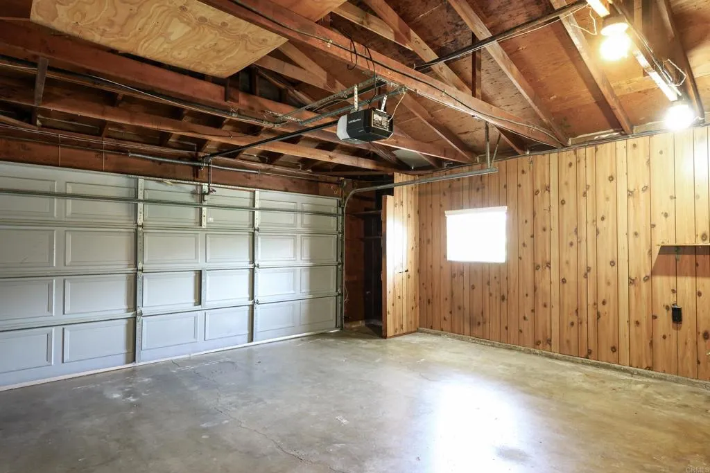https://cdn.realtyfeed.com/cdn/127/306722593/711e02e298696da2a9dd5e2aa56fd493.webp