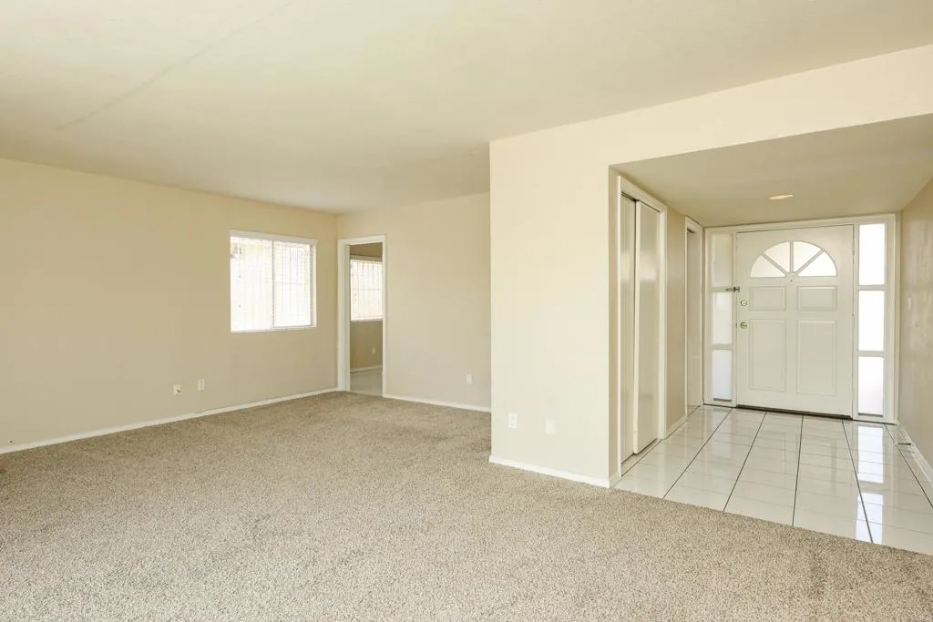 https://cdn.realtyfeed.com/cdn/127/306722593/7801d181f4c992c81d46d7bcf5feca76.webp