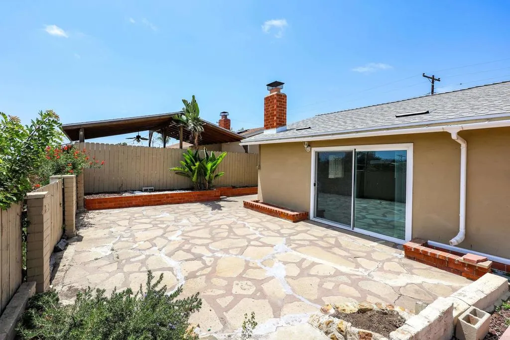 https://cdn.realtyfeed.com/cdn/127/306722593/e72b7437862a029c25a4f649b4bd3bed.webp