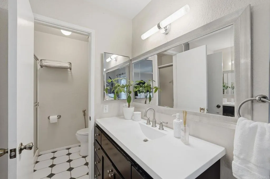 https://cdn.realtyfeed.com/cdn/127/306722605/310164bcd8f1a2d794d000b17f4aa81d.webp