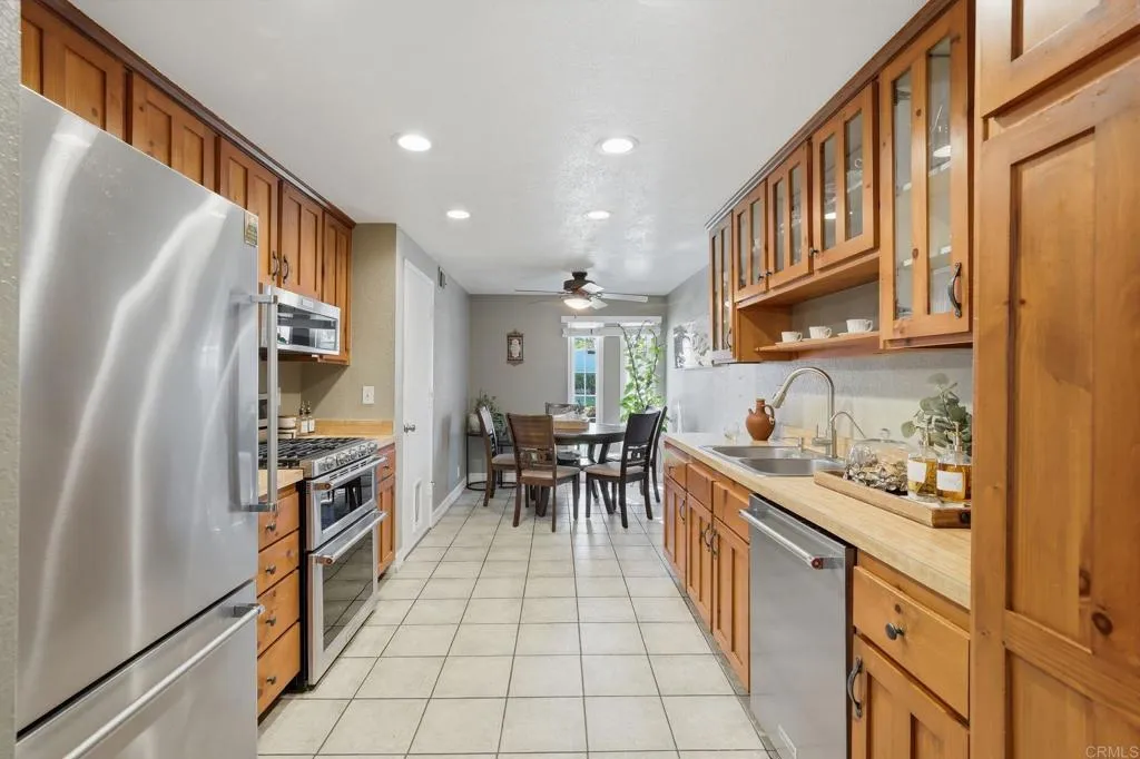 https://cdn.realtyfeed.com/cdn/127/306722605/a9a80e5d14b27ead8803bee59279a96f.webp