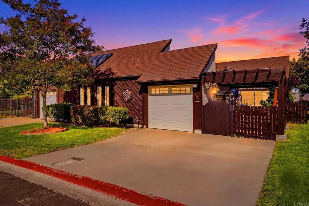 https://cdn.realtyfeed.com/cdn/127/306722605/eb1d30576fbd2937fd5a2b6f965be98c.webp