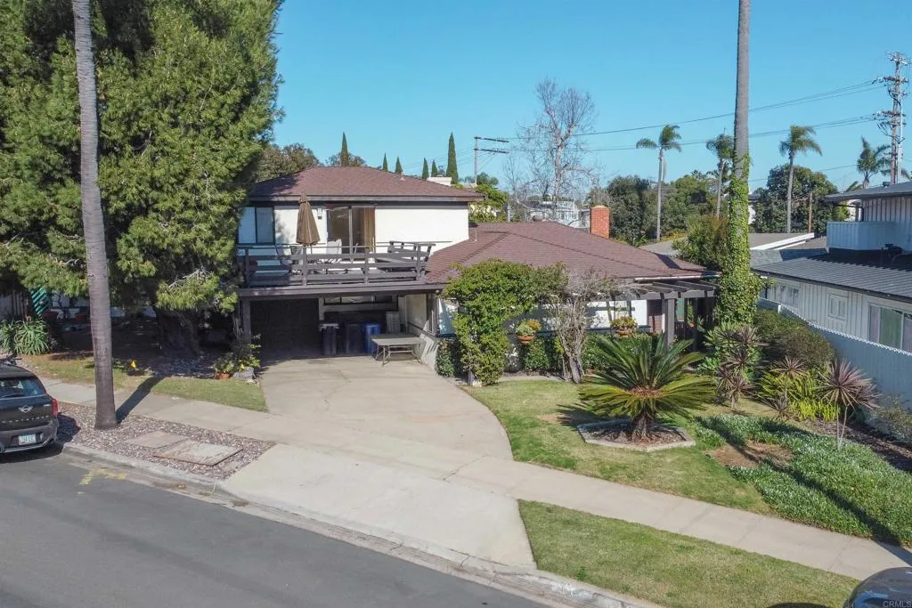 https://cdn.realtyfeed.com/cdn/127/306722641/0d2d19c2f107b3d405446fb0a3d1c817.webp
