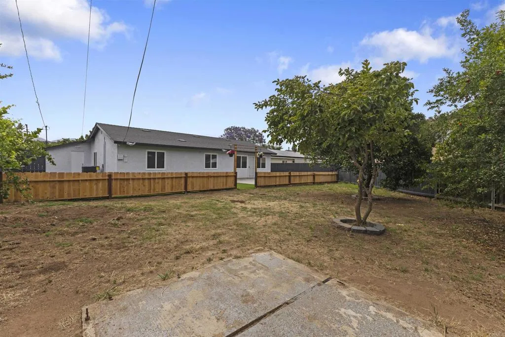 https://cdn.realtyfeed.com/cdn/127/306722653/06c90b16980d882ef161f9f17c401f69.webp