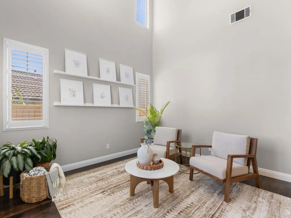 https://cdn.realtyfeed.com/cdn/127/306722656/afea57e2837cb71ddda625436ee3b808.webp