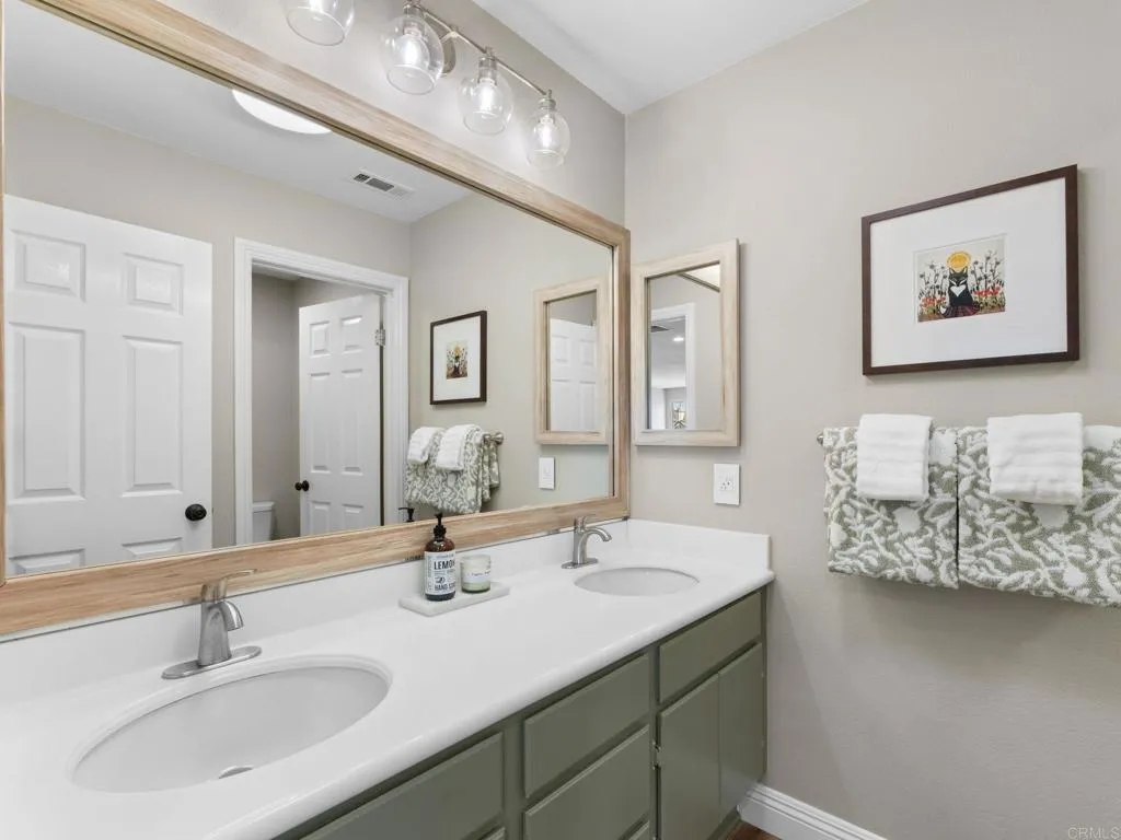 https://cdn.realtyfeed.com/cdn/127/306722656/d19a1df82470f3e033e17c099cce742d.webp