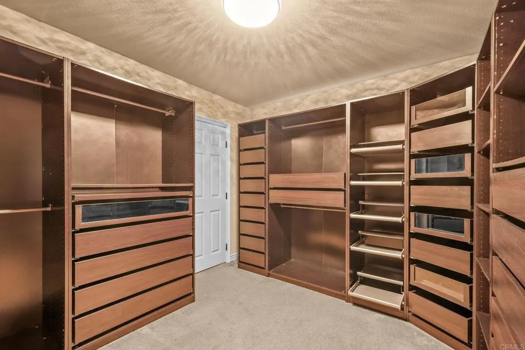 https://cdn.realtyfeed.com/cdn/127/306722735/06564dd51fe3491bd26861602e7aef1e.webp