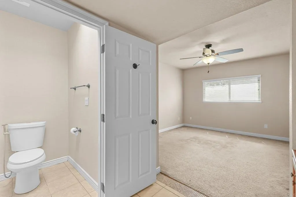 https://cdn.realtyfeed.com/cdn/127/306722735/1c4a978abaadd69629089069fcbb53d6.webp