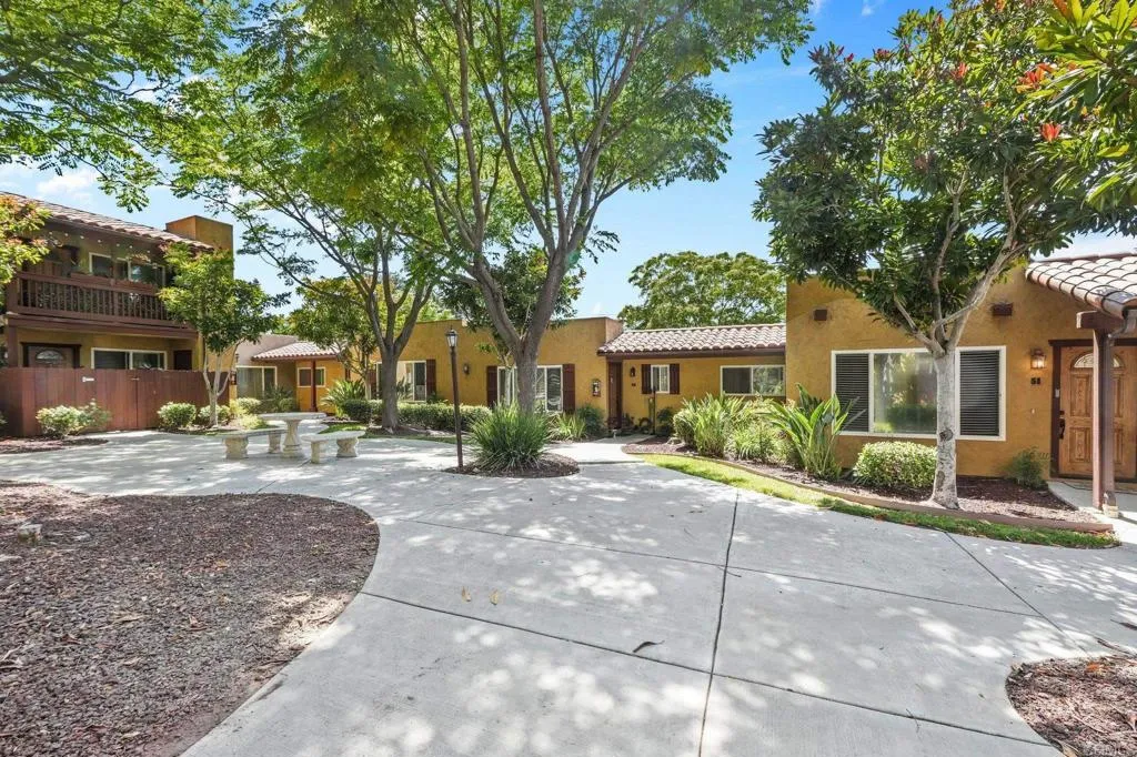 https://cdn.realtyfeed.com/cdn/127/306722735/f7ace5358dd7ed1820a200d1159c4ef7.webp