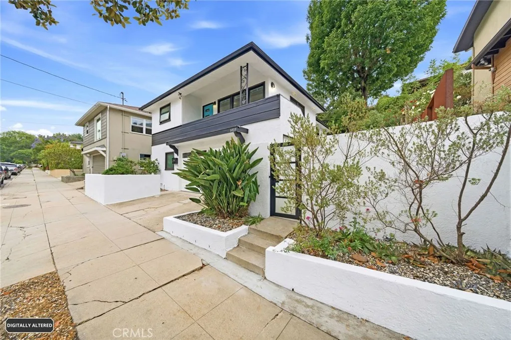 Los Angeles, CA 90065