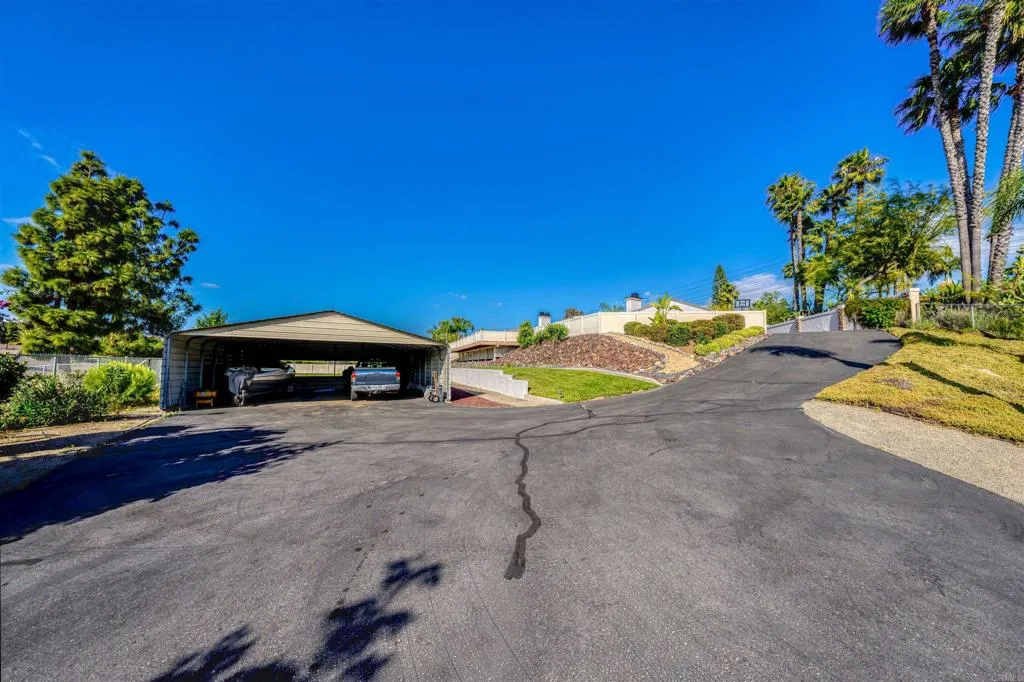 https://cdn.realtyfeed.com/cdn/127/306722789/6ec0351eff139a3a50bd49775e6a8091.webp