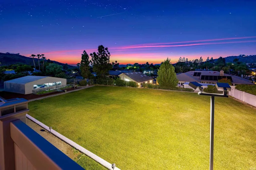 https://cdn.realtyfeed.com/cdn/127/306722789/9ab76e090adaa1a7a7aa68f3fc998b16.webp
