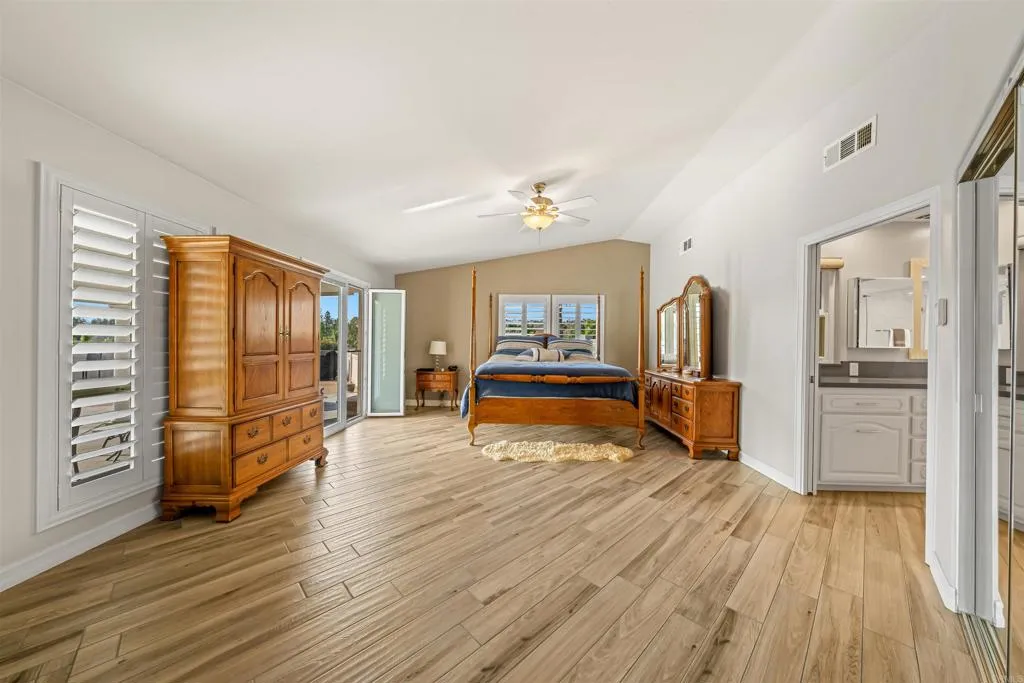 https://cdn.realtyfeed.com/cdn/127/306722789/a2e10cb06f34674dfda4fb32f0ab9785.webp