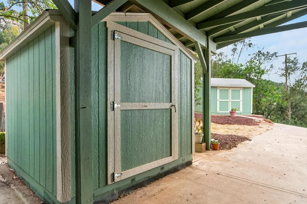 https://cdn.realtyfeed.com/cdn/127/306722791/379312e4c76566c69c78271aa52e4e4f.webp