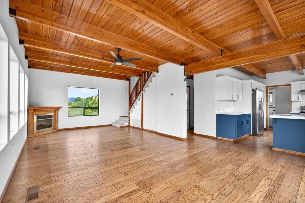https://cdn.realtyfeed.com/cdn/127/306722791/46a95bd9ead4e41ecacf8bd852733e59.webp