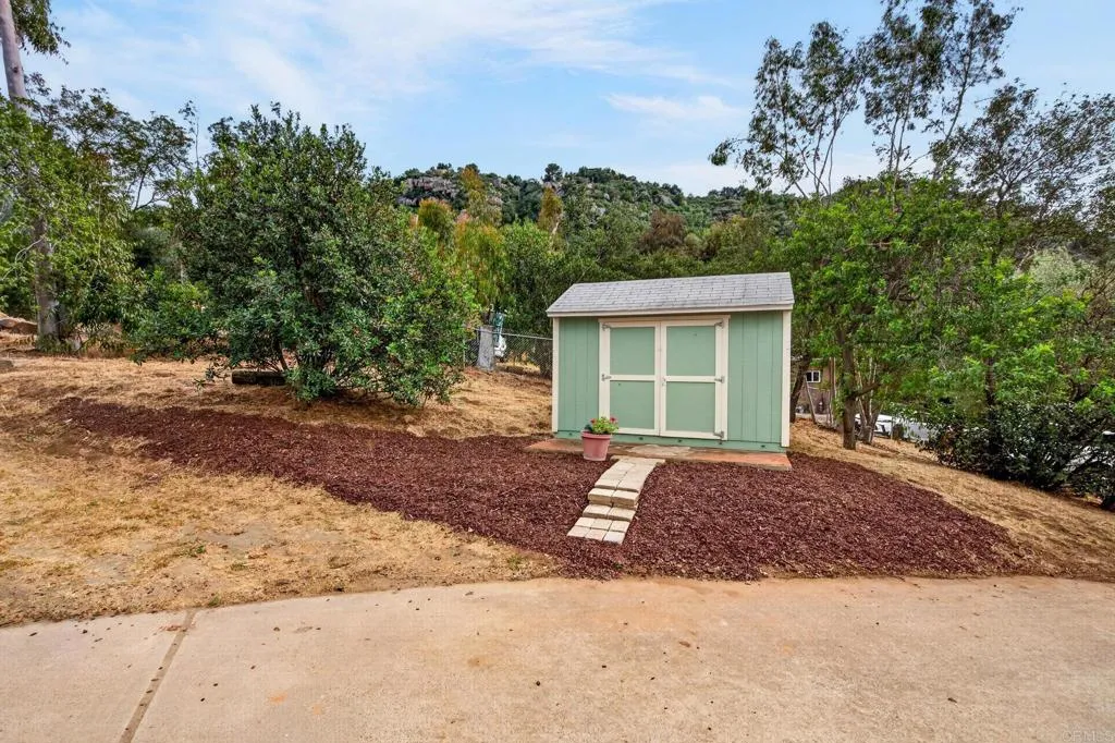 https://cdn.realtyfeed.com/cdn/127/306722791/714c118d33cb049608e971810c9be4b3.webp