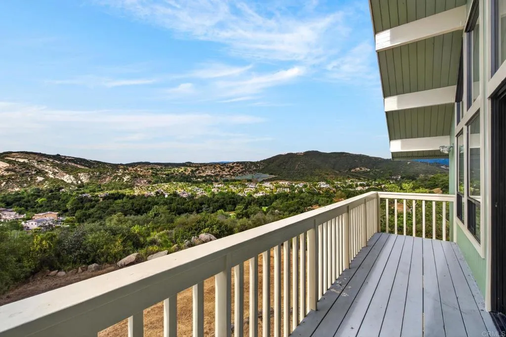 https://cdn.realtyfeed.com/cdn/127/306722791/8beea6d3d52fd45715f5236251070849.webp