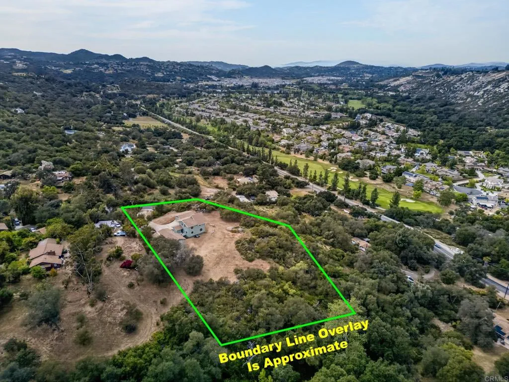 https://cdn.realtyfeed.com/cdn/127/306722791/92b466aadfdc3d1c1aa5cf44f7c3cff5.webp