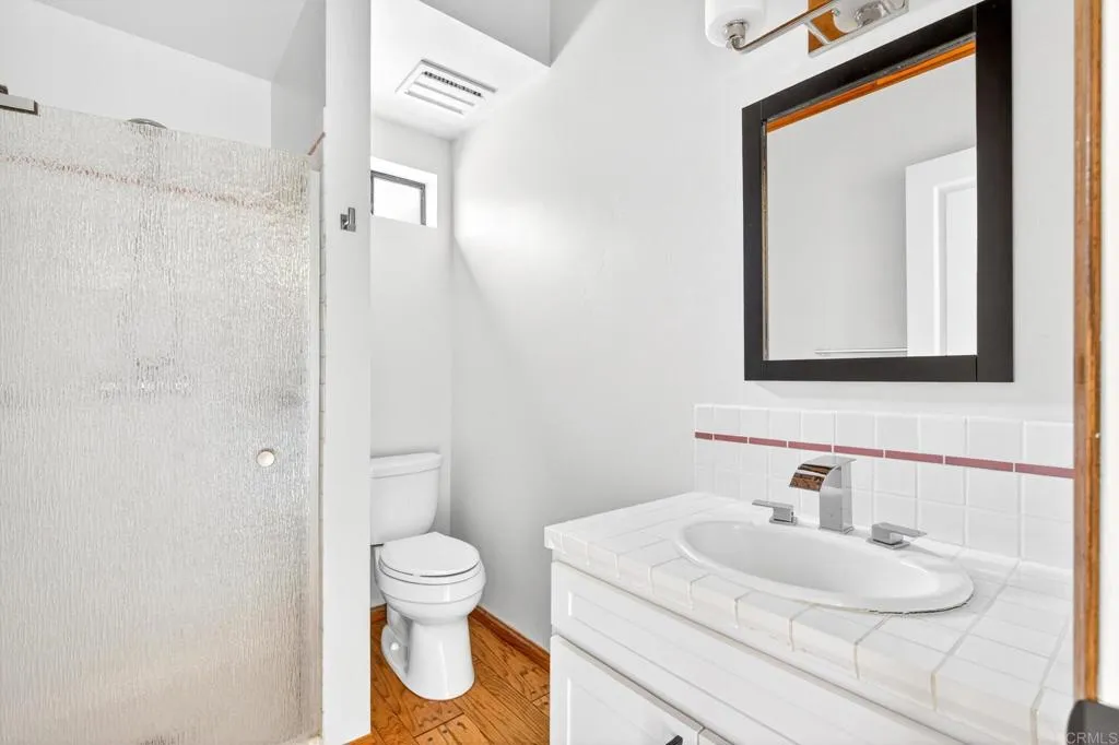 https://cdn.realtyfeed.com/cdn/127/306722791/af5aad97a69bca3b56b25977f82e5457.webp