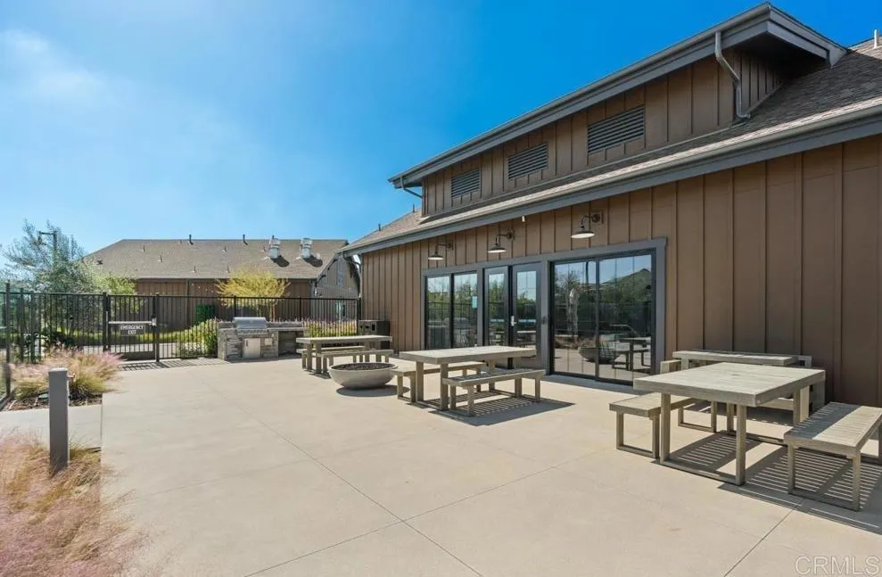 https://cdn.realtyfeed.com/cdn/127/306722826/9aaf7ca4a5046fbff52e8247316e934a.webp